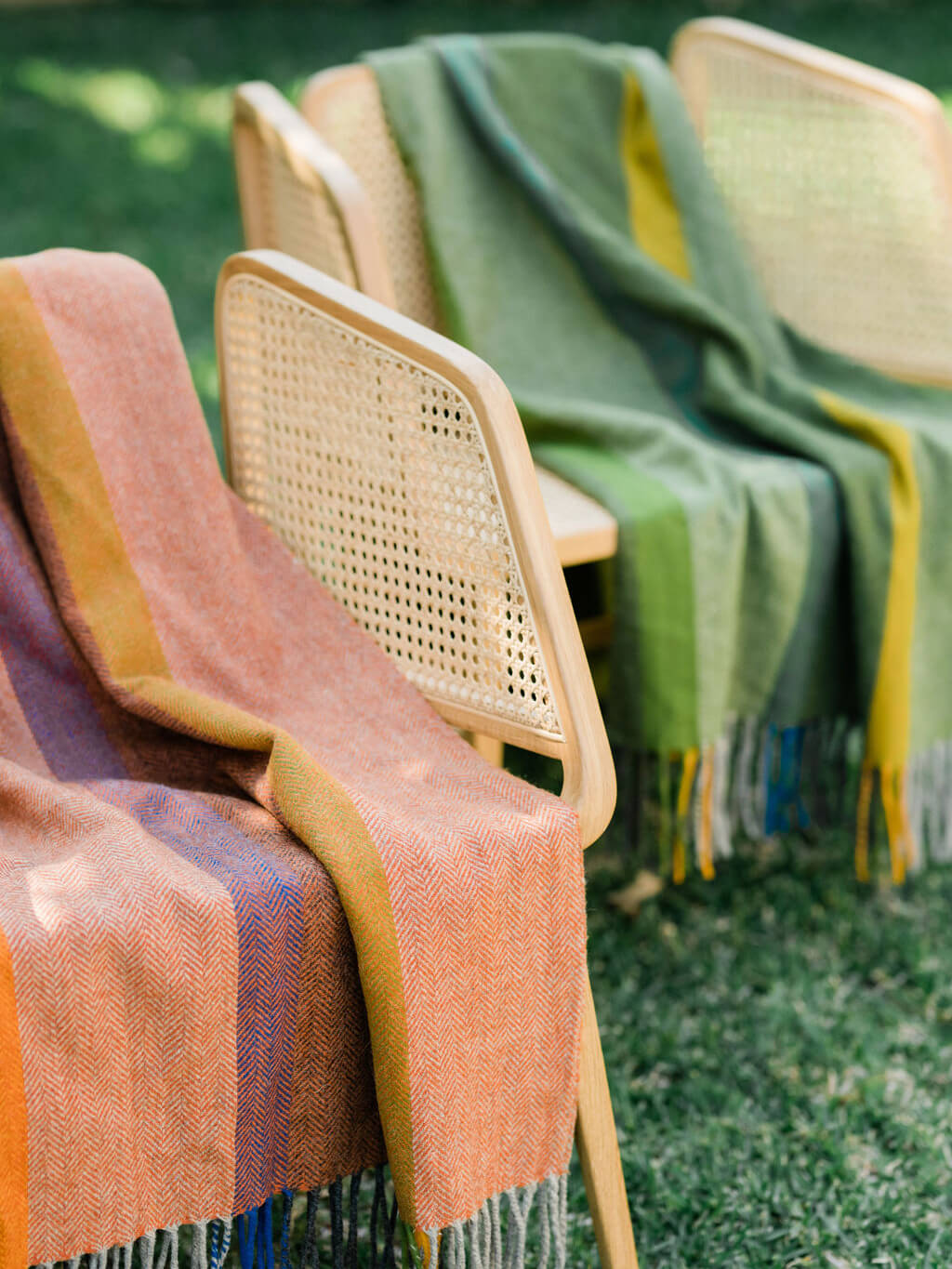 merino-wool-herringbone-throw-summer-blankets-green-terracota